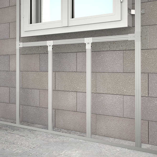 Installation de raccord en T pour renfort d'huisseries